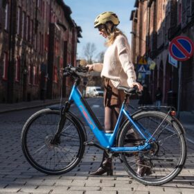 ROWER ELEKTRYCZNY NEON LUMEN 5 ROWER ELEKTRYCZNY NEON LUMEN